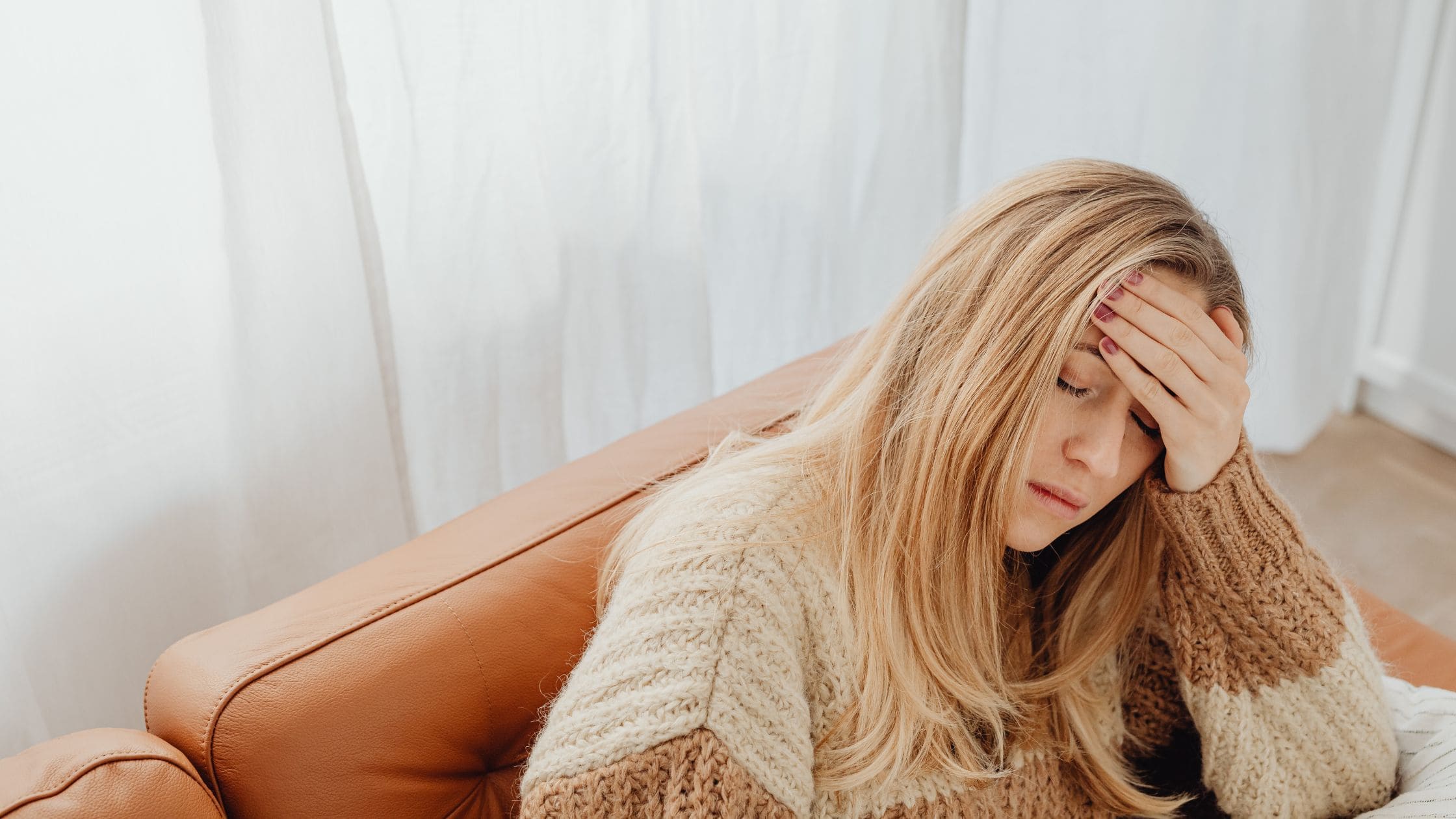 Migraine cataméniale : Comment soulager les maux de tête hormonaux