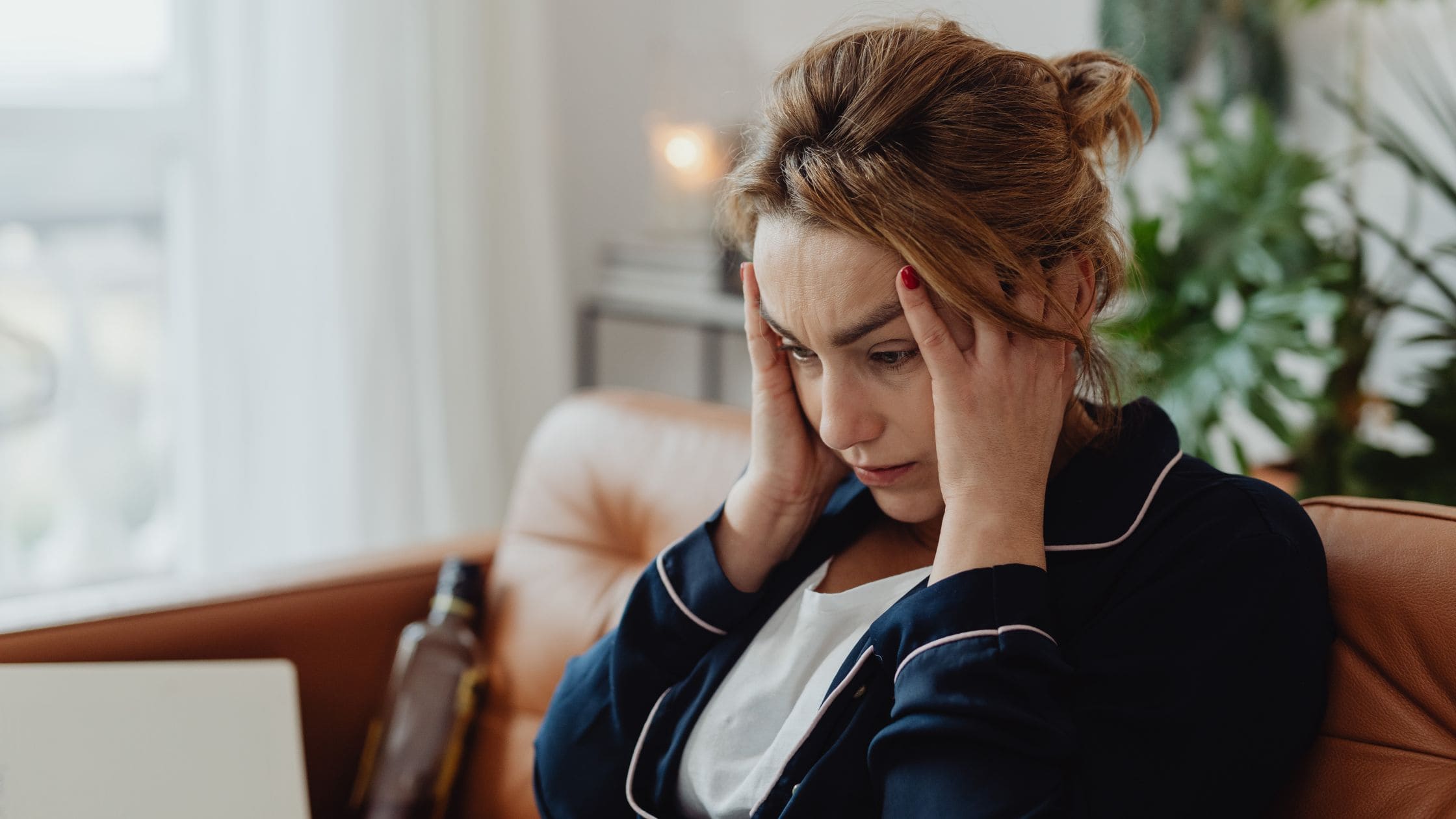 Cortisol et hormones : Comment le stress dérègle votre cycle menstruel