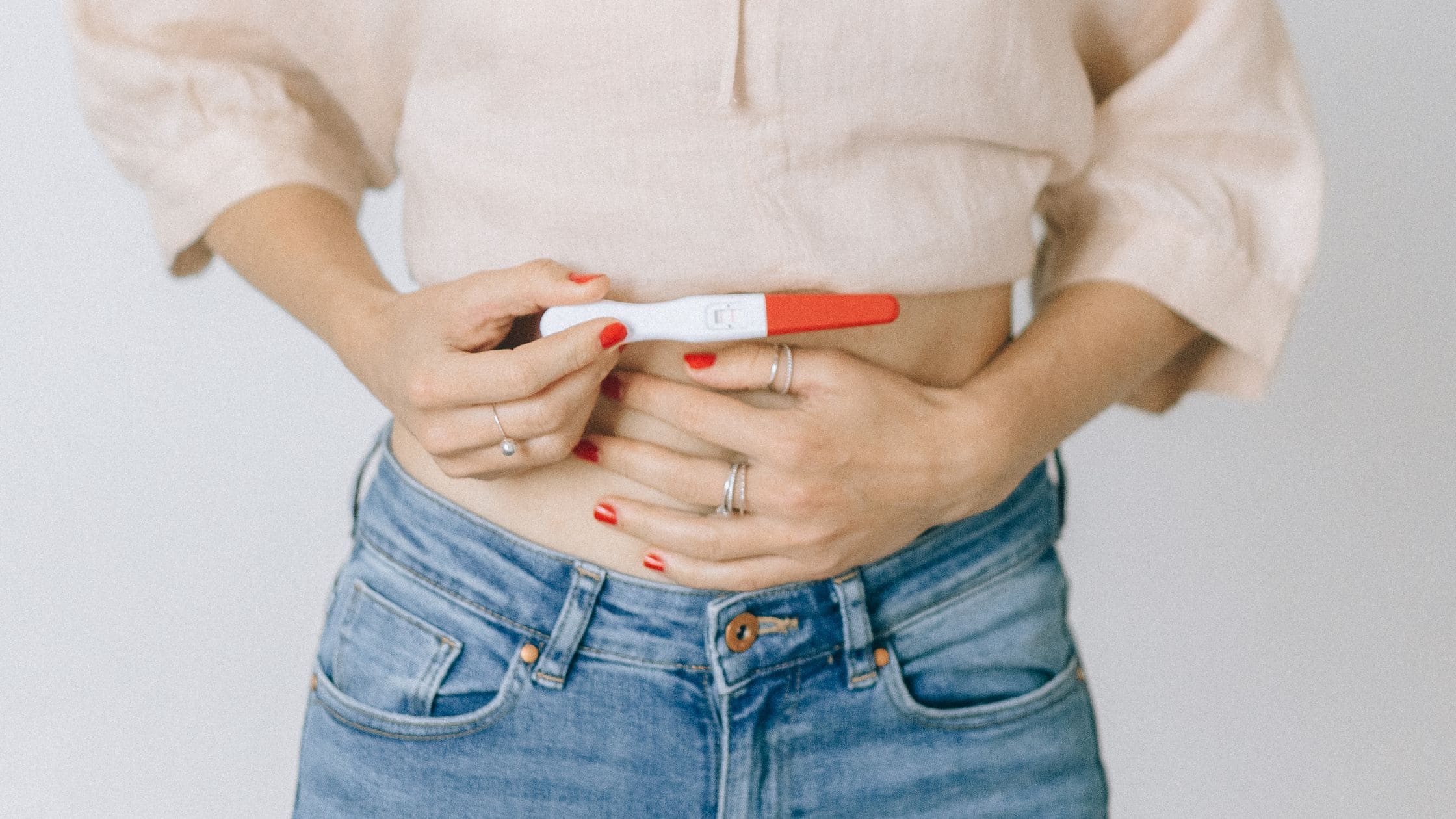 Fatigue début de grossesse : Surmonter l'épuisement naturellement